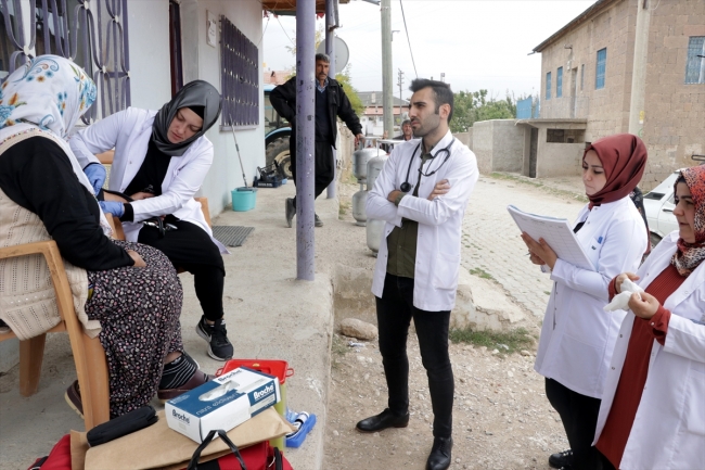 Kayseri'de sağlık hizmeti vatandaşın ayağına götürülüyor